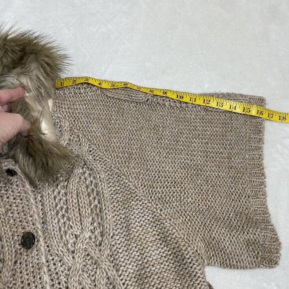 Loft Acrylic Wool Alpaca Chunky Knit Cardigan Sweater Faux Fur Collar Tan/Cream - Picture 10 of 12